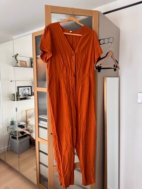 Old Navy Short Sleeve V-Neck Jumpsuit